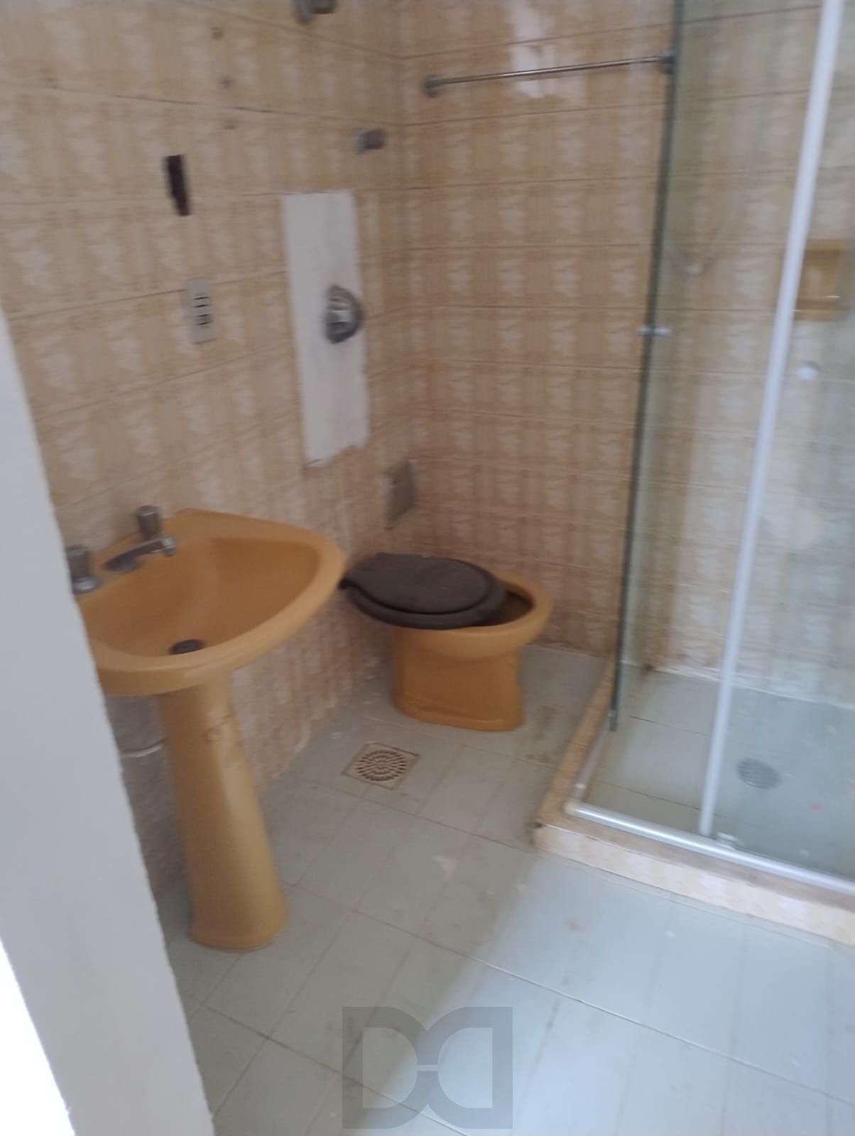 CASA MISTA COMERCIAL NO TÉRREO E RESIDENCIAL EM CIMA — foto 21