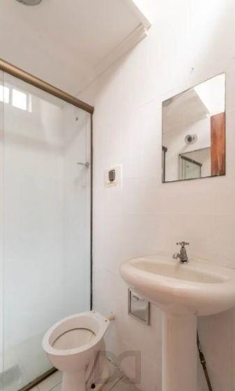 Apartamento no Petrópolis de 3 dormitórios e 2 vagas DESOCUPADO — foto 21