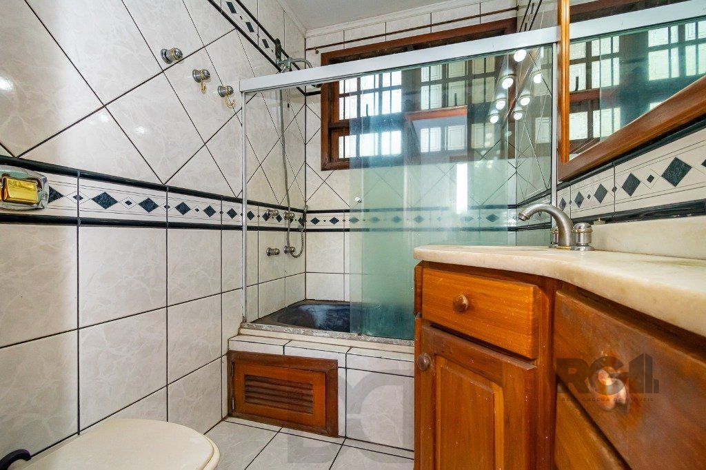 Casa sobrado na zona norte de 3 dormitórios 3 vagas e piscina — foto 24