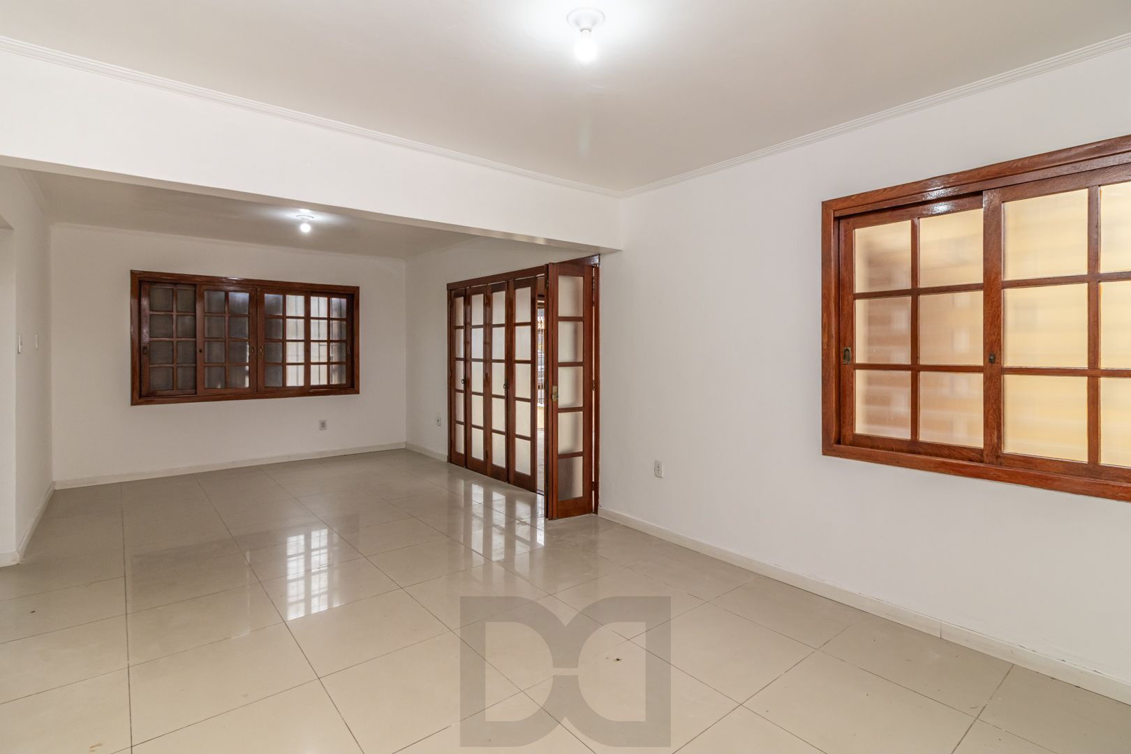 Casa no bairro Sarandi com 4 dormitórios e 4 vagas — foto 26