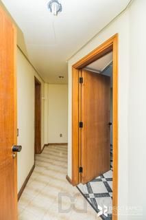 Conjunto/Sala para Venda - 32,45m², frente, sol da manhã, Petrópolis. — foto 12