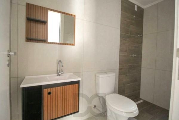 Apartamento no Jardim Leopoldina de 2 dormitórios reformado DESOCUPADO — foto 13