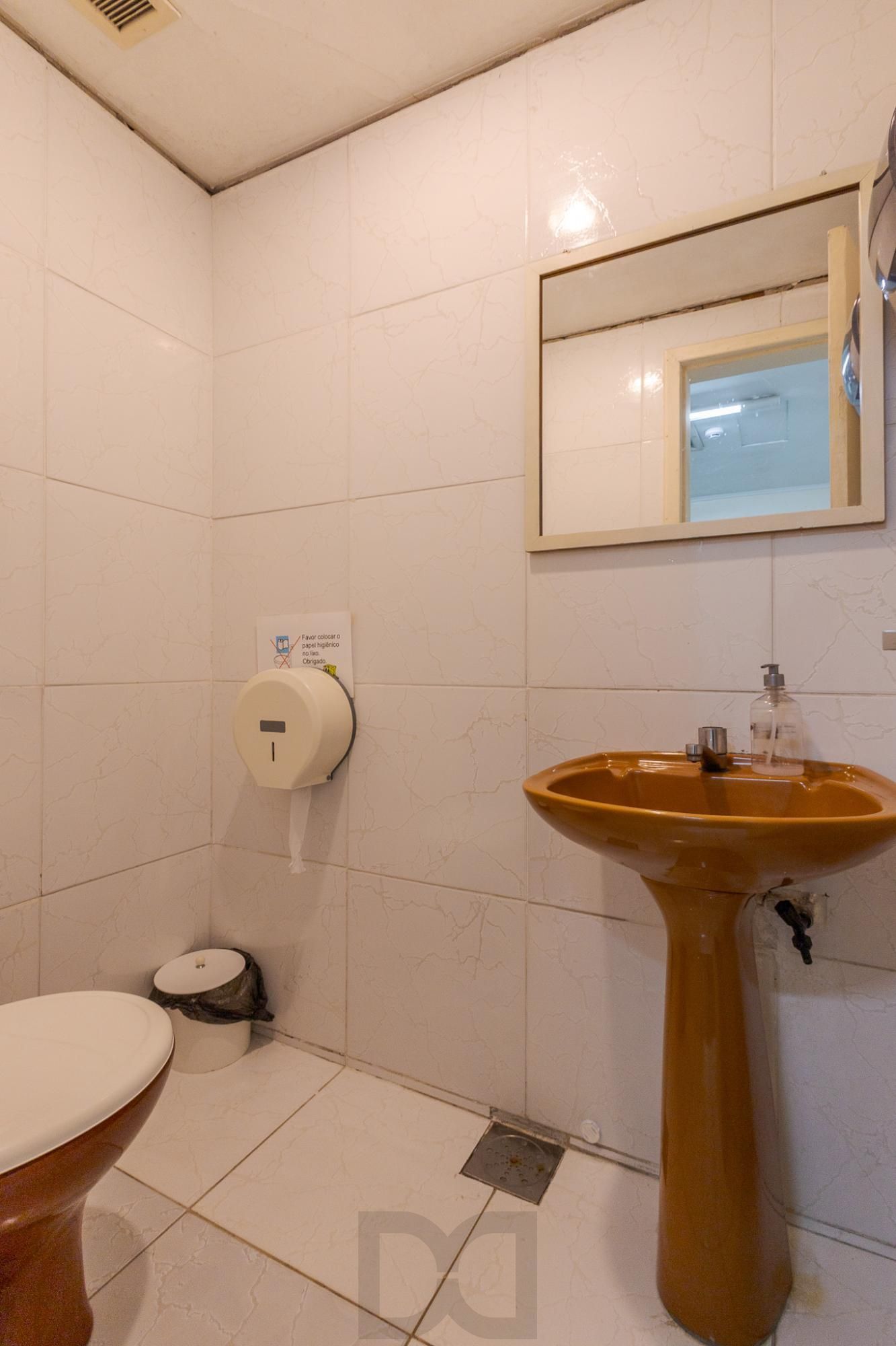 Prédio Comercial no bairro Rio Branco com 912m² — foto 73