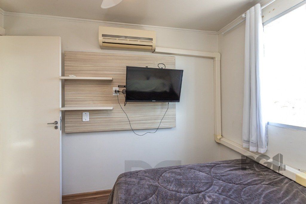 Apartamento no Sarandi de 2 dormitórios vaga e infra MOBILIADO E DESOCUPADO — foto 9