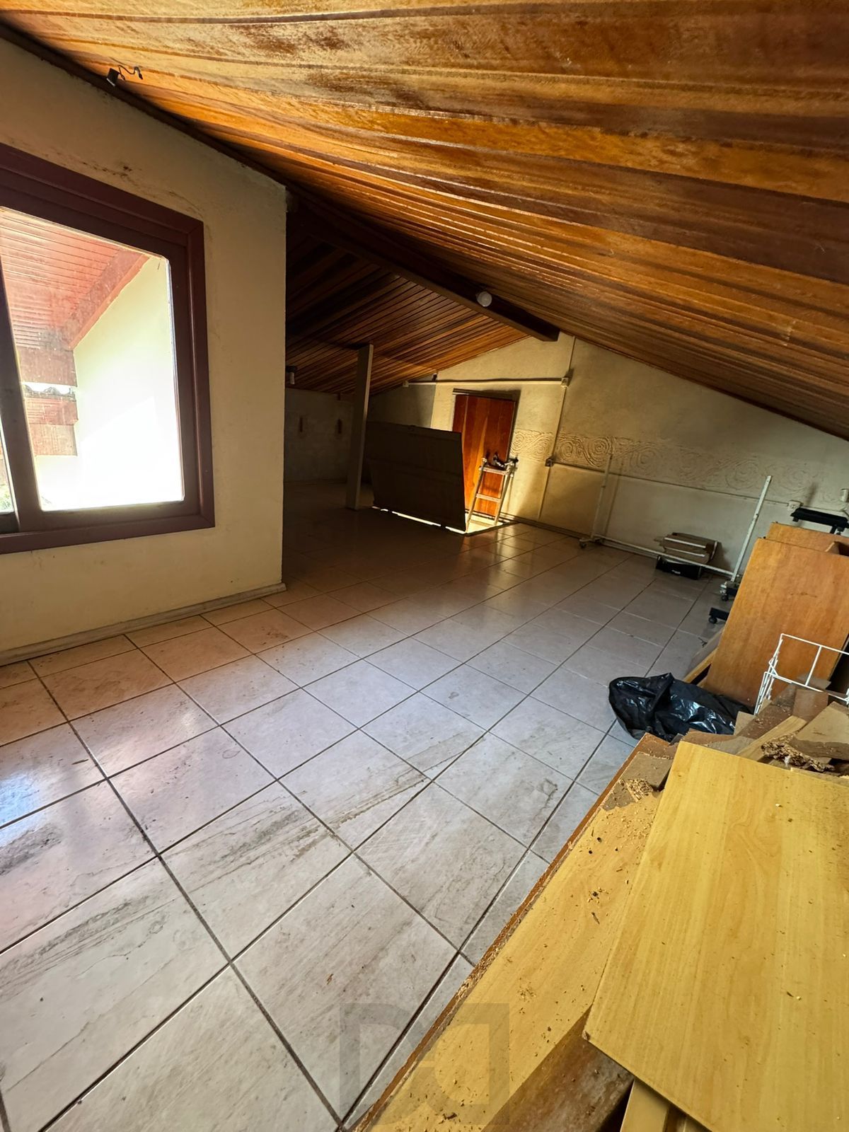 Casa 4 dorms à venda Avenida Manoel Elias, Porto Alegre. — foto 29