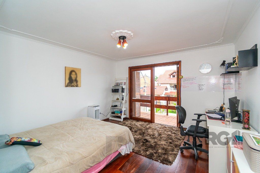 Casa no Jardim Itu com 6 dormitórios e 2 vagas e piscina — foto 36