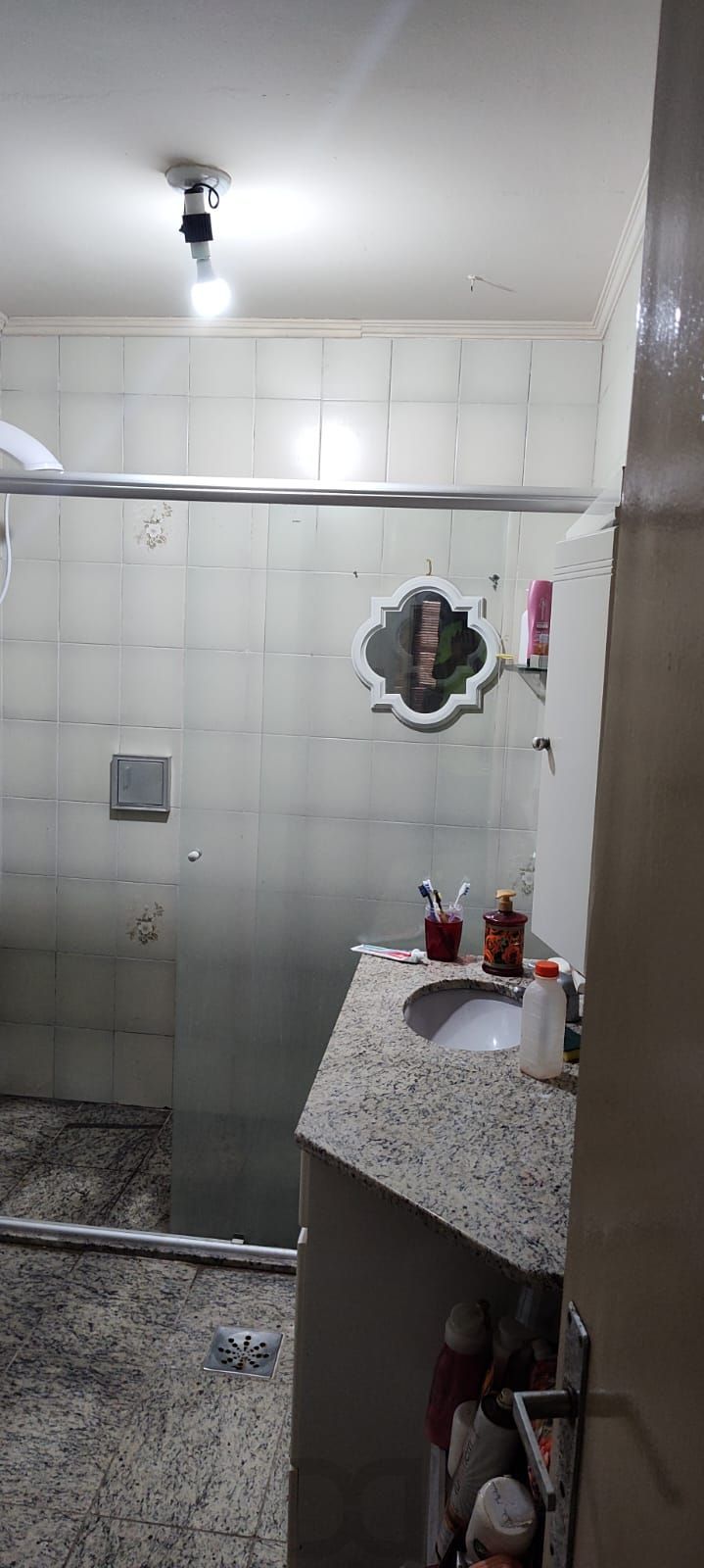 Sobrado no bairro Vila Ipiranga de 4 dormitórios e 2 vagas — foto 31