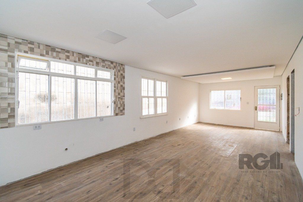 Casa no bairro Cristal de 3 dormitórios — foto 6