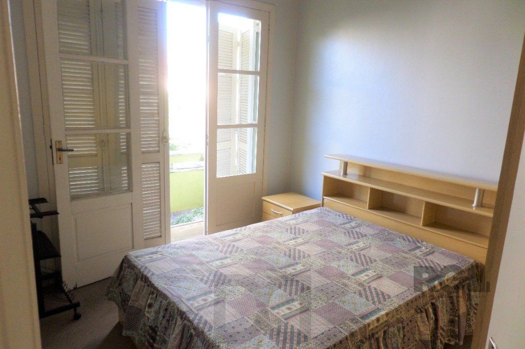 Apartamento no bairro Santa Cecilia de 2 dormitórios DESOCUPADO — foto 6