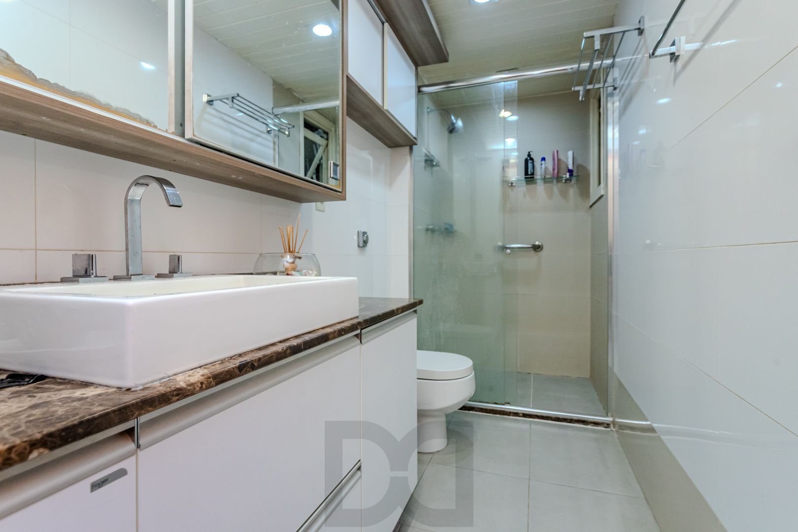 Apartamento no bairro Menino Deus de 4 dormitórios e vaga — foto 20