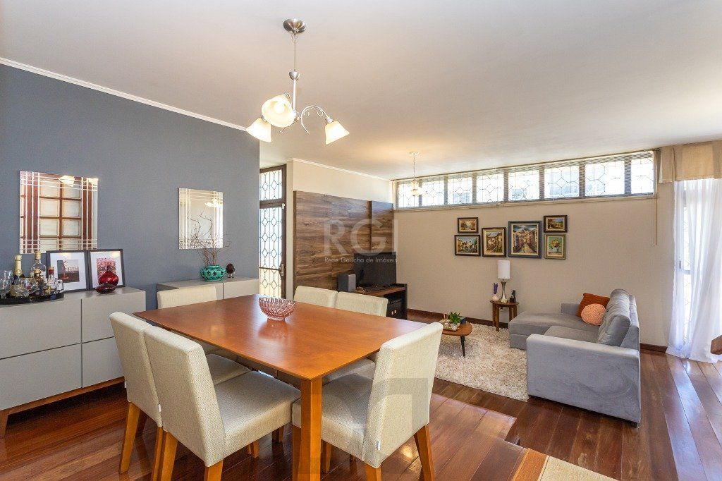 Casa no bairro Petrópolis de 3 dormitórios — foto 9