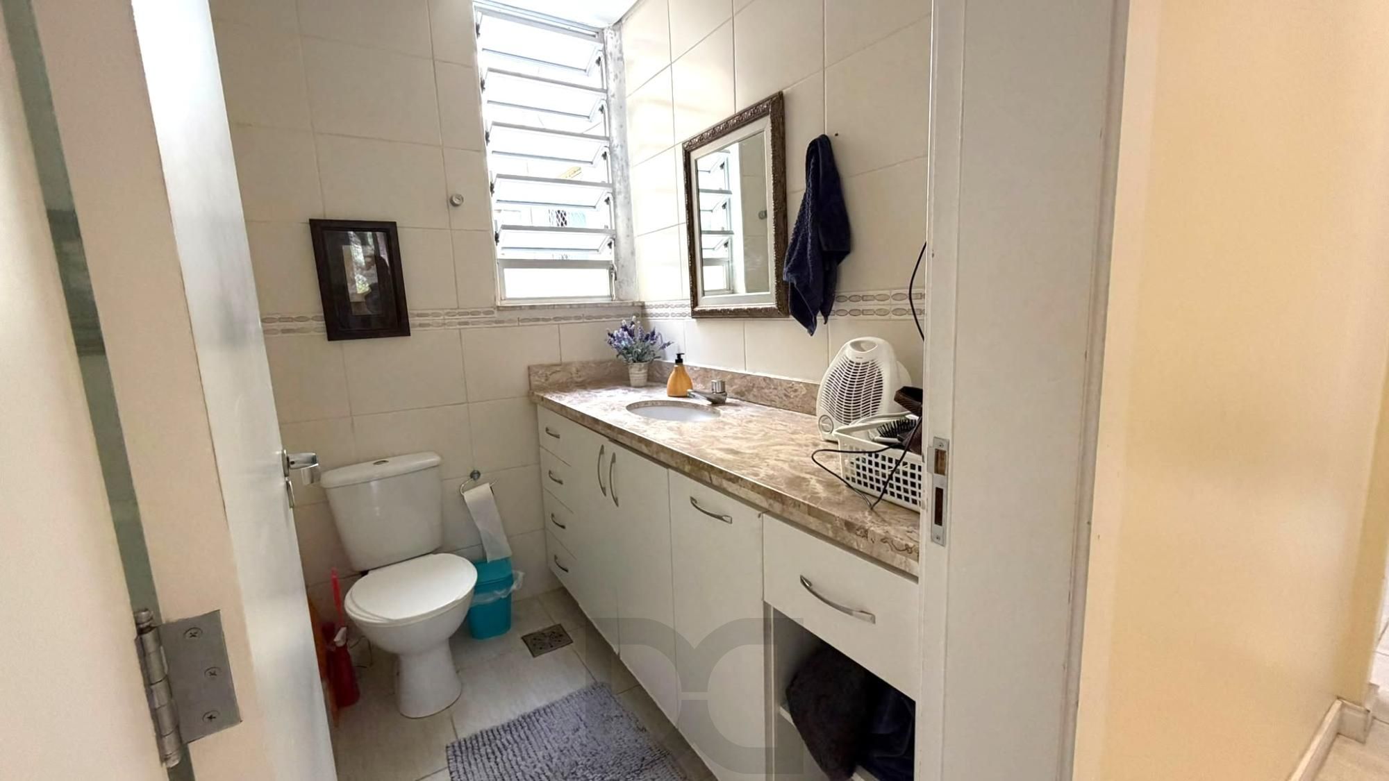 Apartamento no bairro Petrópolis de 2 dormitórios — foto 12