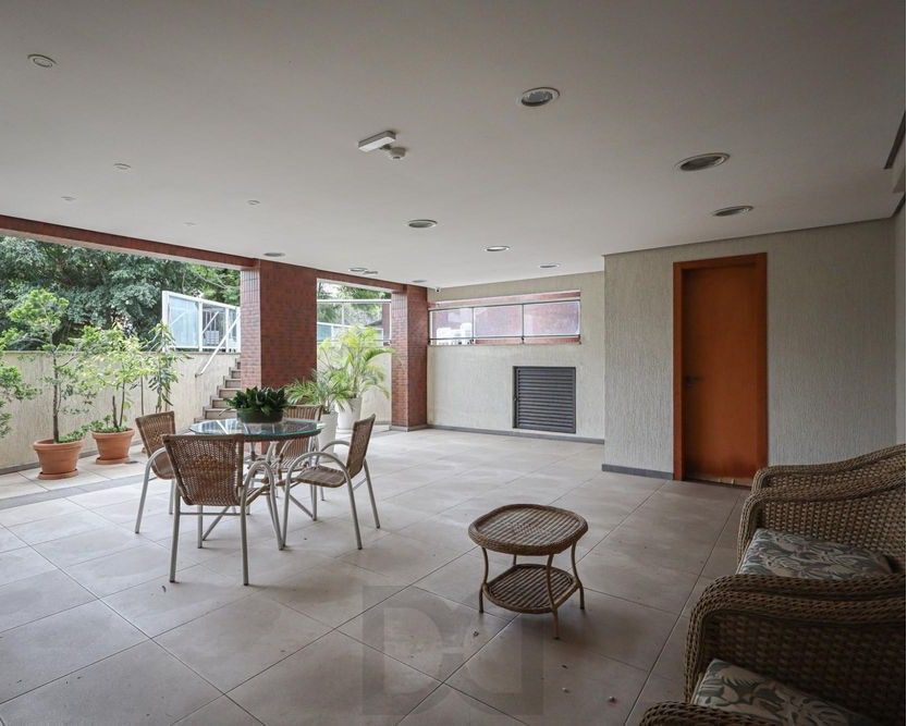 Apartamento no bairro Higienópolis de 2 dormitórios e 2 vagas — foto 28