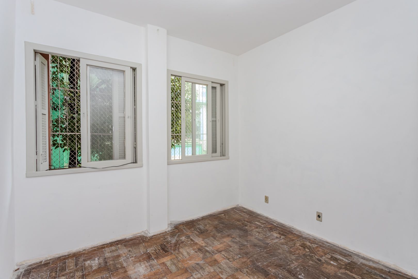 Apartamento no Menino Deus de 1 dormitório DESOCUPADO — foto 10