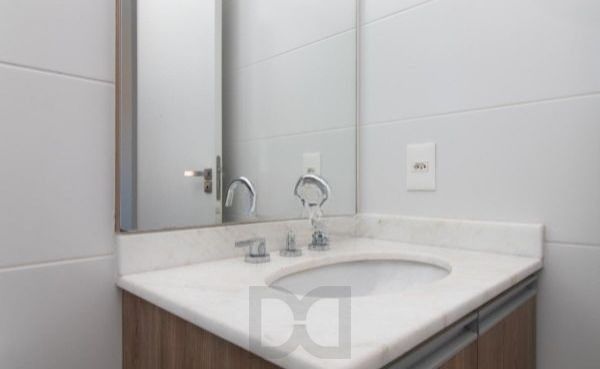 2 DORMITÓRIOS COM SUÍTE E CHURRASQUEIRA, VISTA PANORÂMICA, VAGA COBERTA E INFRA COMPLETA NO FREITAS 300!!! — foto 17