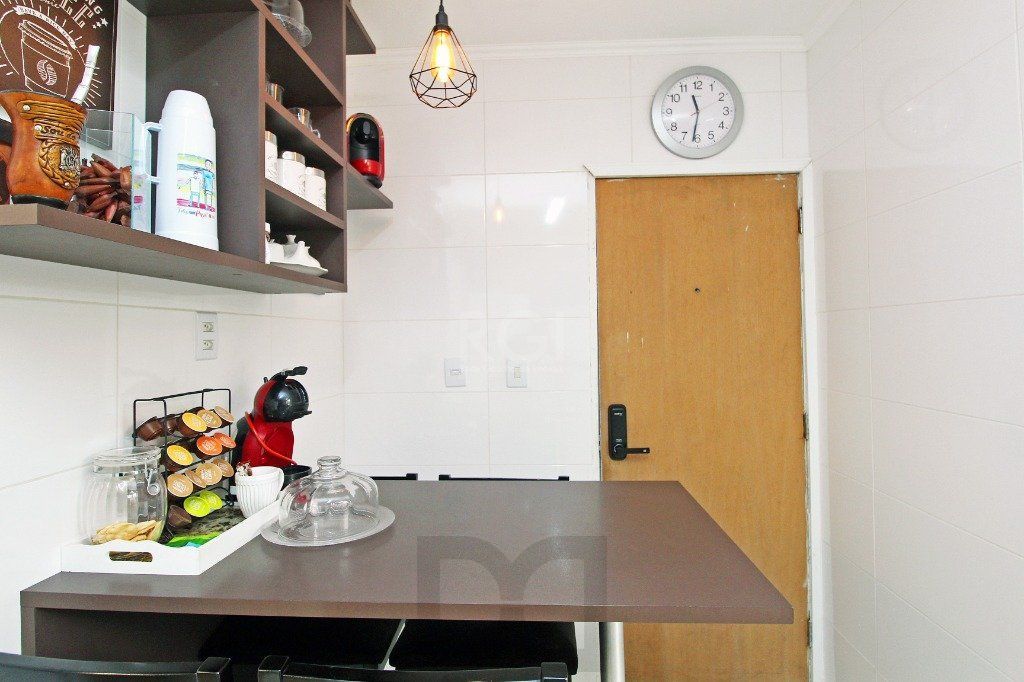Apartamento de 3 dormitórios e vaga no bairro Petrópolis — foto 17