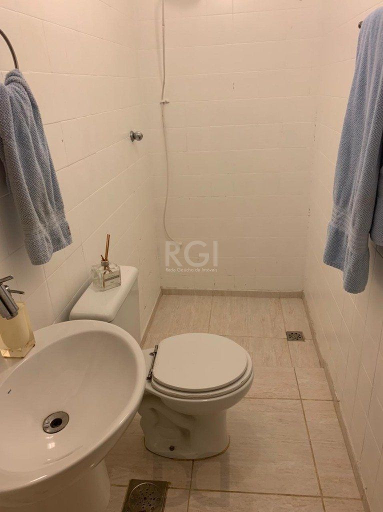 Casa para Venda - 323m², 4 dormitórios, sendo 2 suites, 3 vagas - Jardim Itu — foto 44