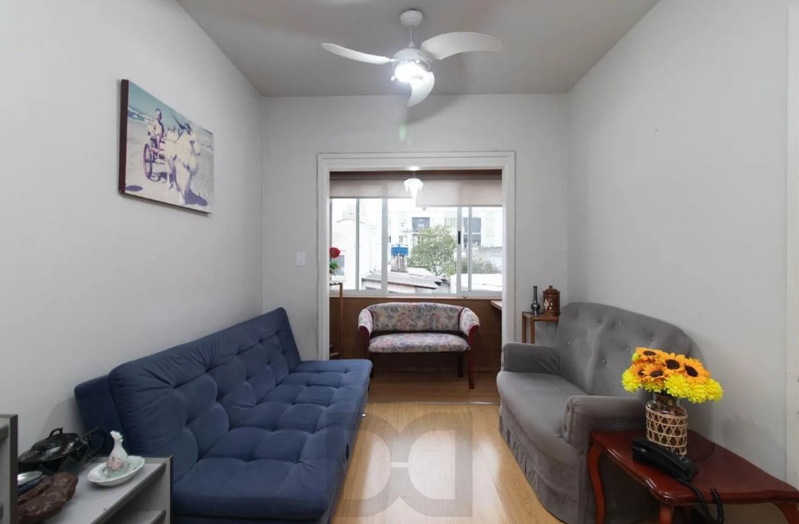 Apartamento na Cidade Baixa de 1 dormitório mobiliado e com vaga DESOCUPADO — foto 2
