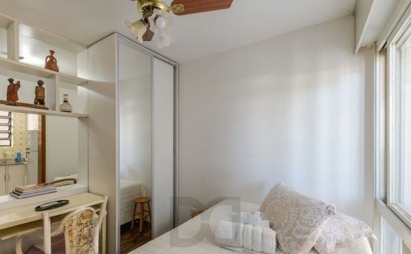 Apartamento de 1 dormitório no Centro — foto 12