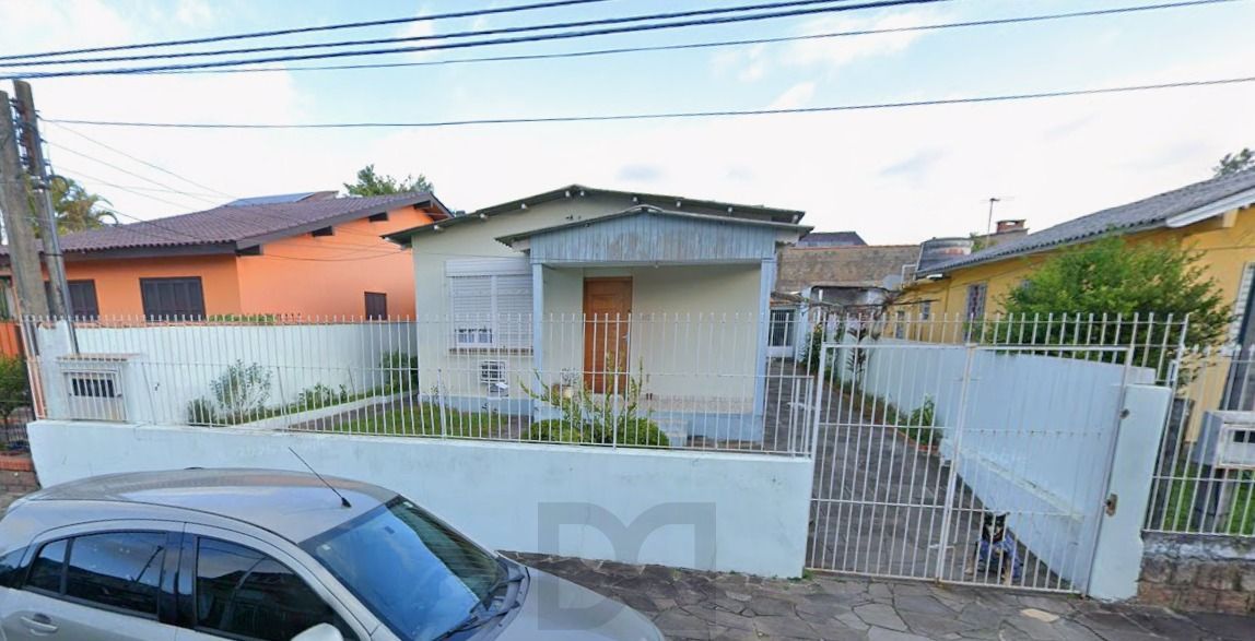 Casa no bairro Jardim Itú com edícula e 3 vagas — foto 1