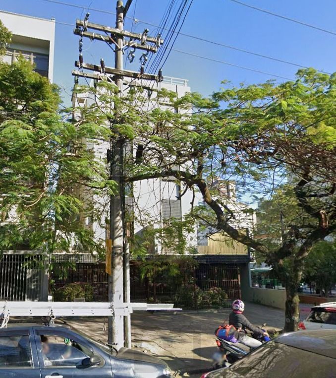 Apartamento no bairro Petrópolis de 2 dormitórios e vaga — foto 1