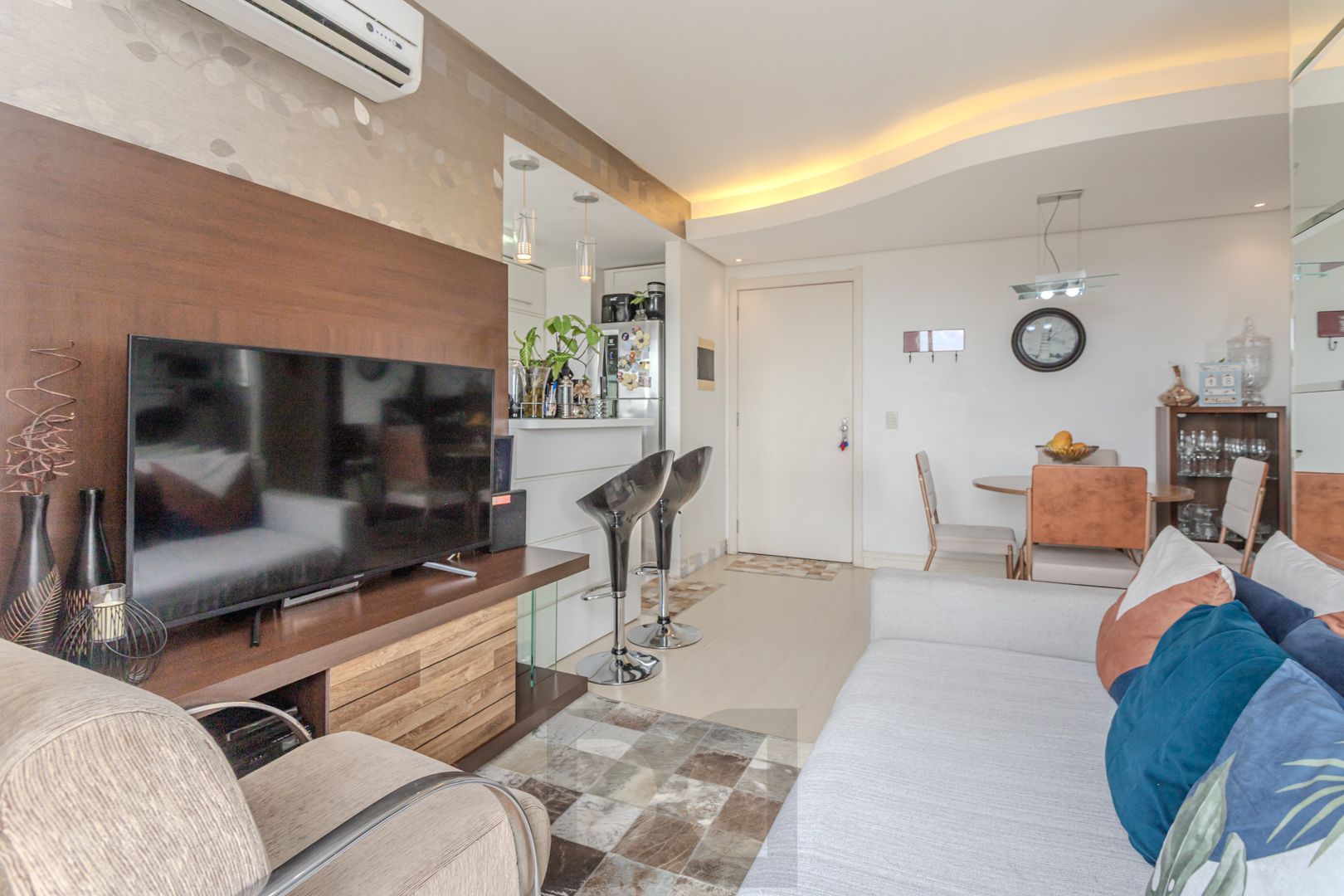 Belíssimo apartamento 100% mobiliado e decorado!! — foto 3