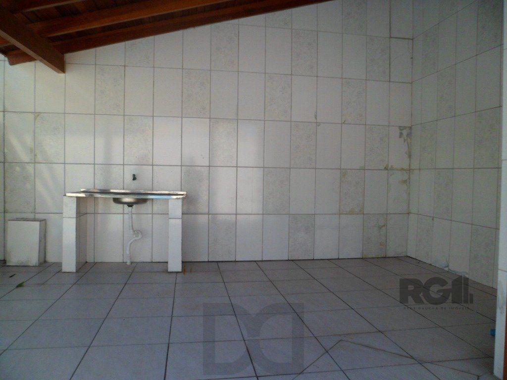 Casa / sobrado no bairro Jardim Itu de 3 dormitórios e pátio com piscina — foto 30