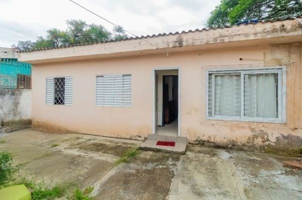 Casa / Terreno com 3 casas de alvenaria no bairro Morro Santana — foto 19