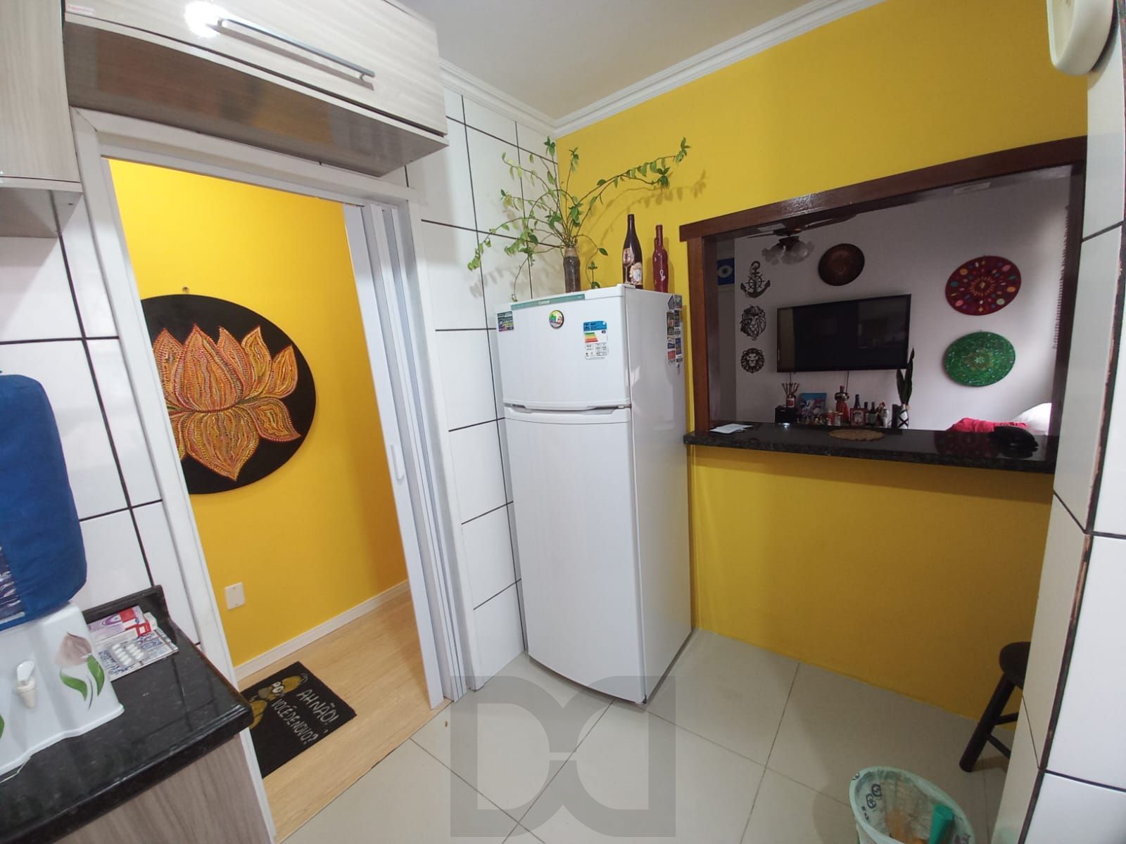 EXCELENTE APARTAMENTO TÉRREO DE 2 DORMITÓRIOS, SEMIMOBILIADO, À VENDA NO BAIRRO MENINO DEUS, PORTO ALEGRE. — foto 7