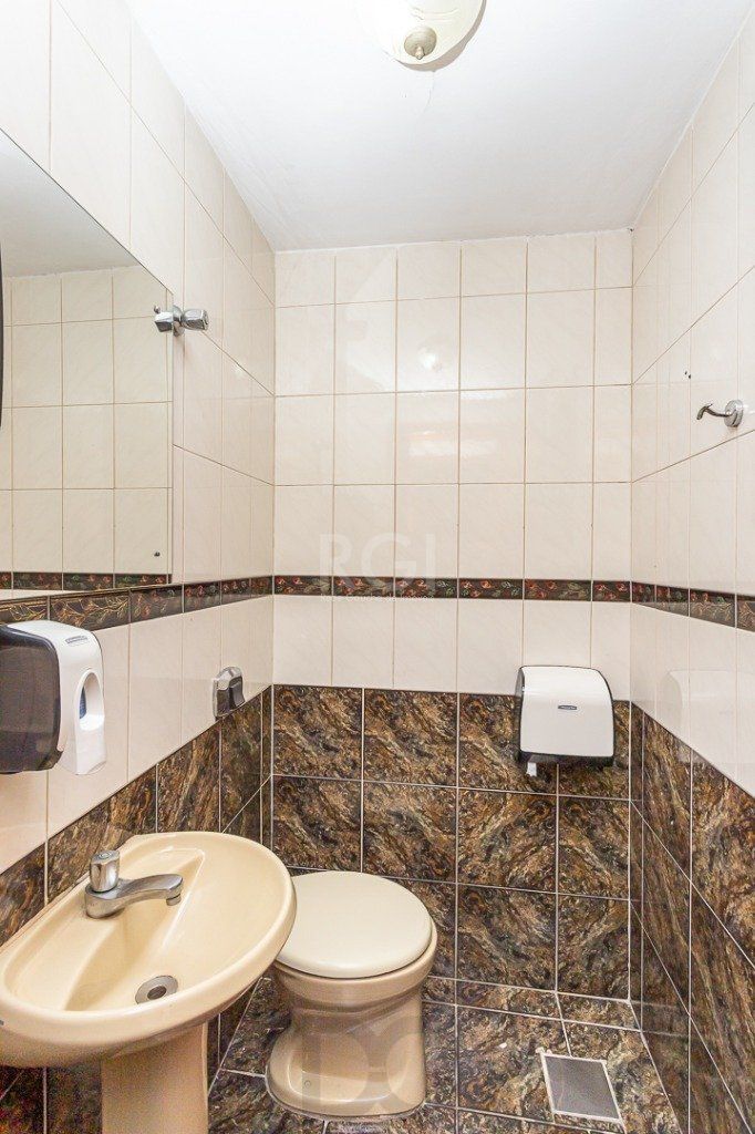 Casa para Venda - 272m², 3 dormitórios, 2 vagas - Santa Cecília — foto 9