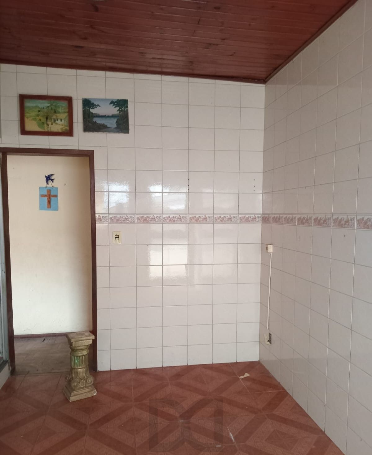 Casa no bairro Nonoai de 3 dormitórios e pátio — foto 8