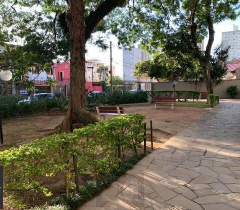 Apartamento no bairro Tristeza de 2 dormitórios DESOCUPADO — foto 24