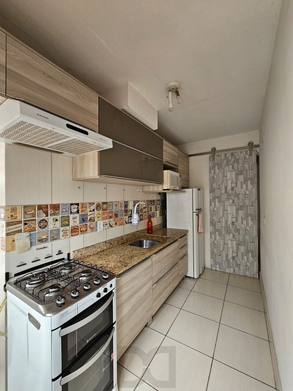 Apartamento no Partenon de 1 dormitório mobiliado DESOCUPADO — foto 14