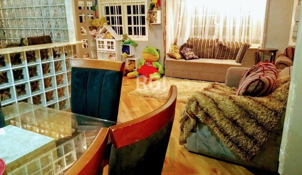 Casa para Venda - 300m², 2 dormitórios, sendo 1 suites, 3 vagas - Belém Novo — foto 16