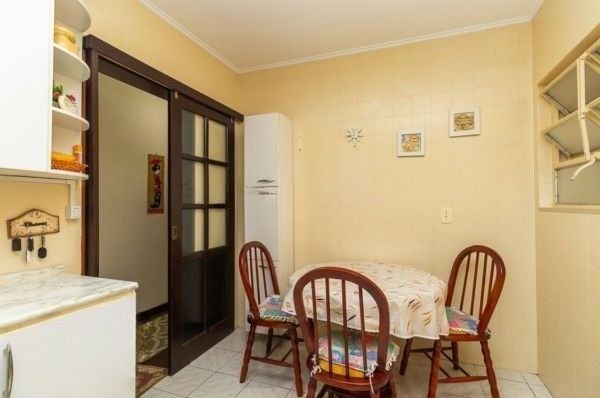 Apartamento no bairro Petrópolis de 3 dormitórios e vaga — foto 14