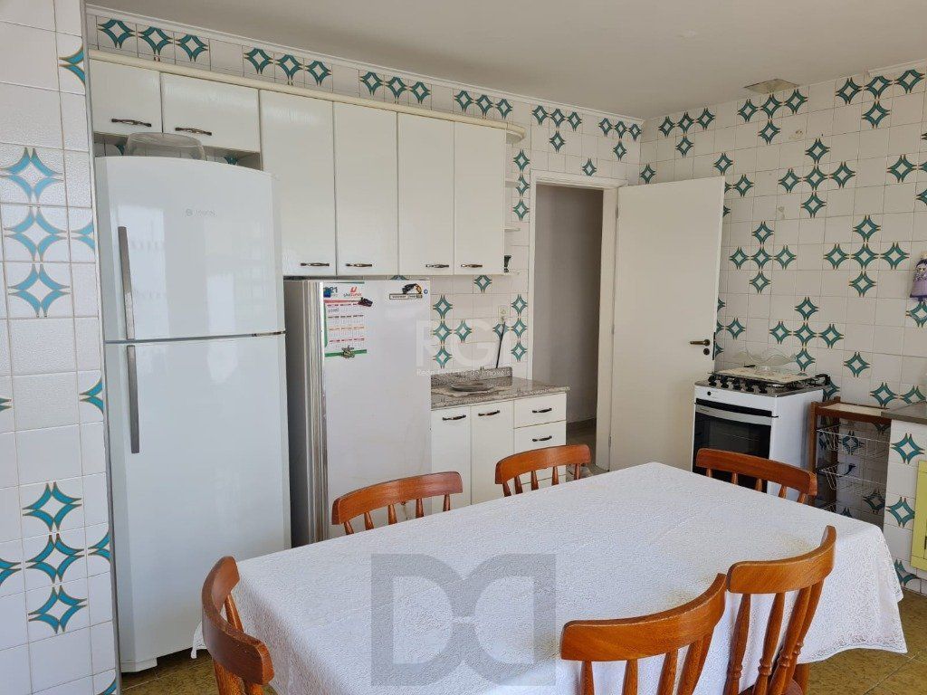 Casa para Venda - 188m², 3 dormitórios, sendo 1 suites, 3 vagas - Jardim Itu — foto 4
