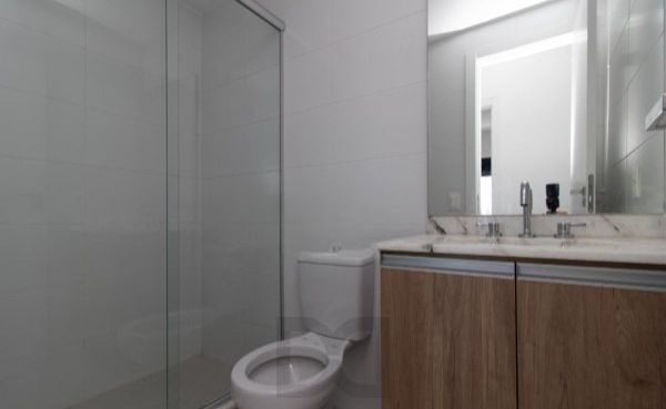 2 DORMITÓRIOS COM SUÍTE E CHURRASQUEIRA, VISTA PANORÂMICA, VAGA COBERTA E INFRA COMPLETA NO FREITAS 300!!! — foto 7