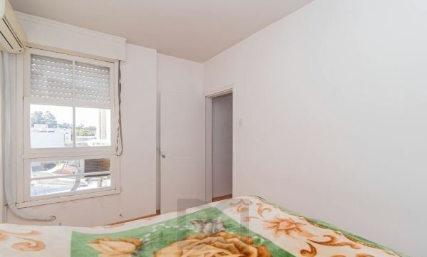2 DORMITÓRIOS SEMI MOBILIADO COM VAGA, PRÓXIMO A CASSOL E O STRIP CENTER!!! — foto 14