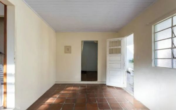 Casa no bairro Jardim Itú com edícula e 3 vagas — foto 4