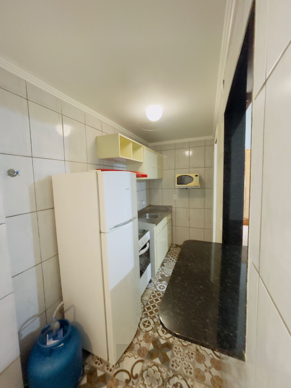 APARTAMENTO REFORMADO E DESOCUPADO, ENTRAR E MORAR NA CIDADE BAIXA!!! — foto 6