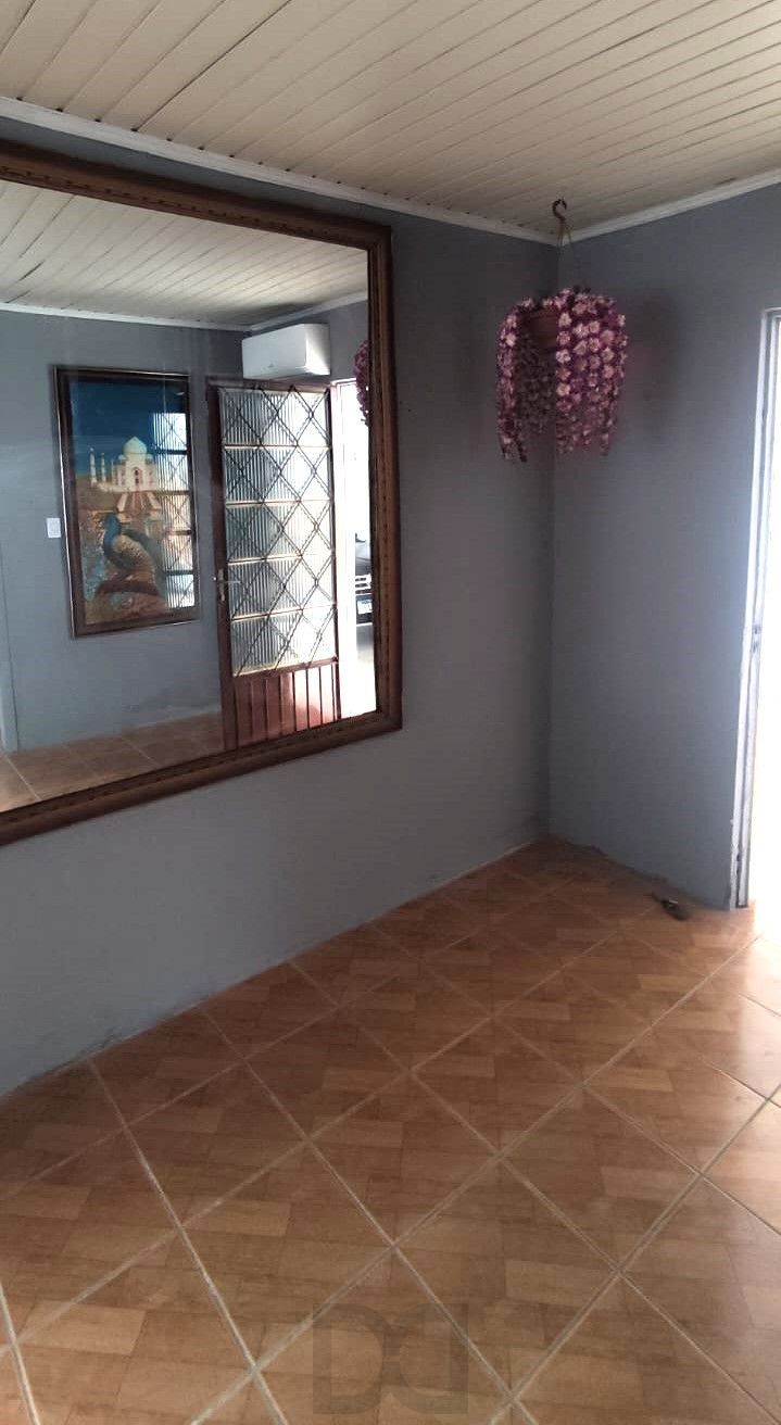 Casa no Sarandi de 2 dormitórios e pátio com piscina — foto 17