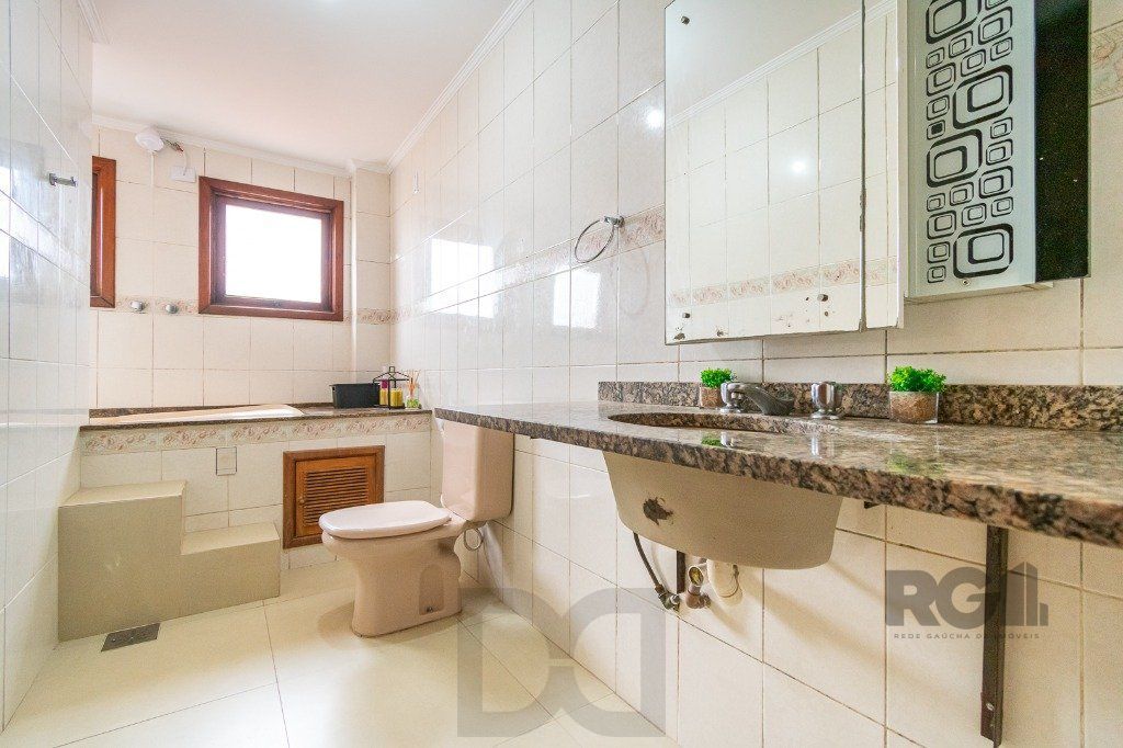 Casa no Jardim Itu com 6 dormitórios e 2 vagas e piscina — foto 49