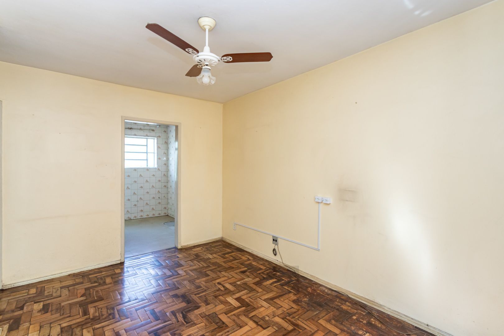 Apartamento no Humaitá de 2 dormitórios DESOCUPADO — foto 4