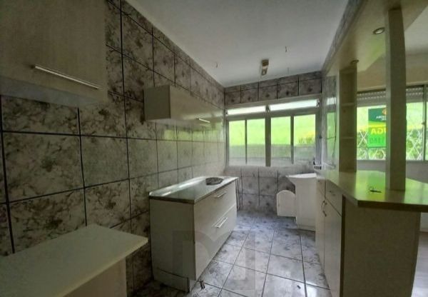 3 DORMITÓRIOS REFORMADO E LOCADO NO SANTO ANTÔNIO — foto 3