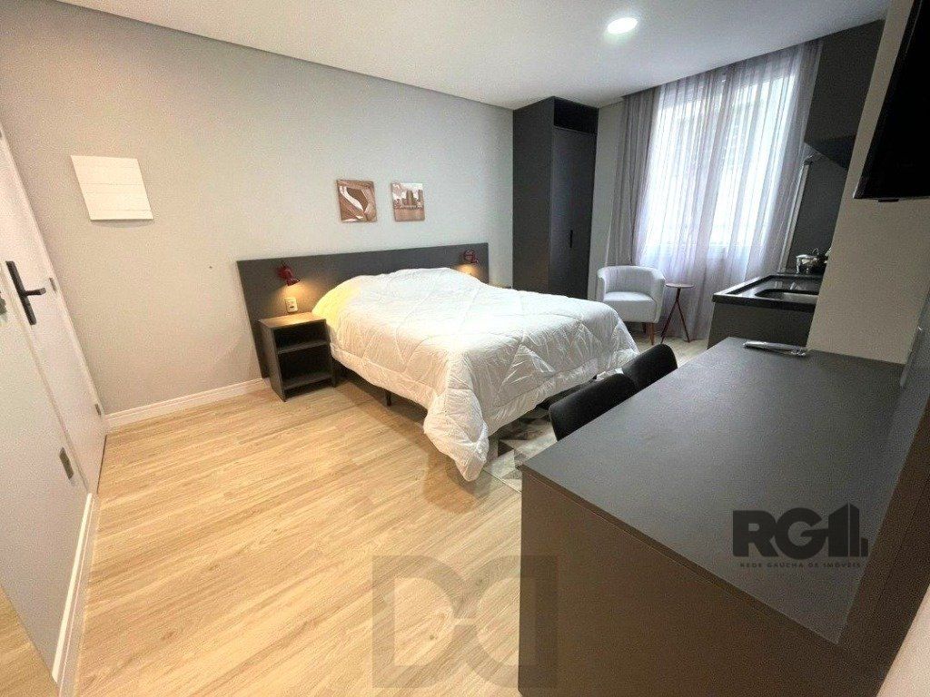 Apartamento no Centro de 1 dormitório mobiliado — foto 4