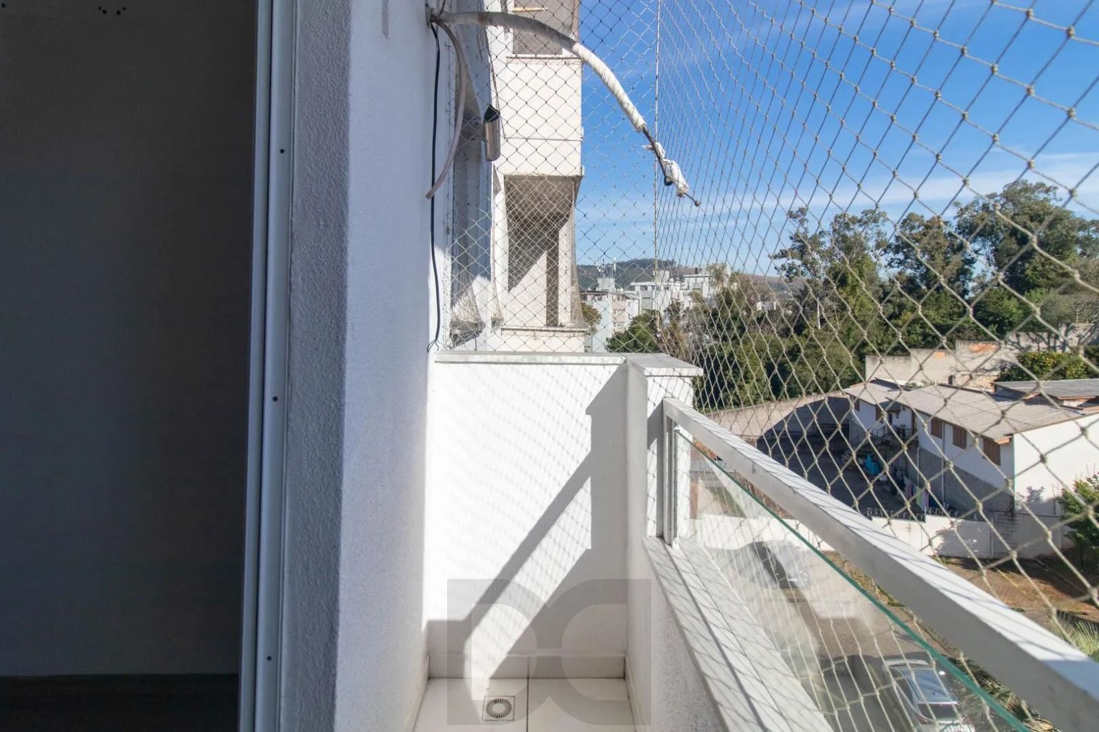 2 DORMITÓRIOS, REFORMADO C/VAGA E INFRA COMPLETA — foto 21