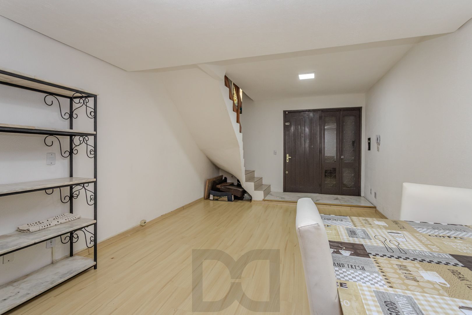 Casa em Condomínio no Jardim Ypu de 2 dormitórios e vaga DESOCUPADA — foto 6