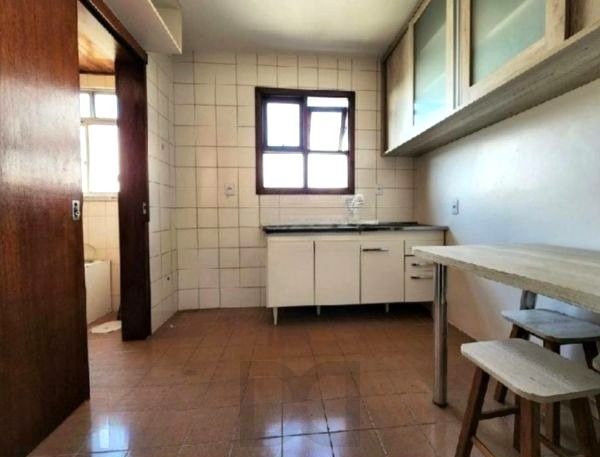 Apartamento no bairro Petrópolis de 2 dormitórios e vaga — foto 13