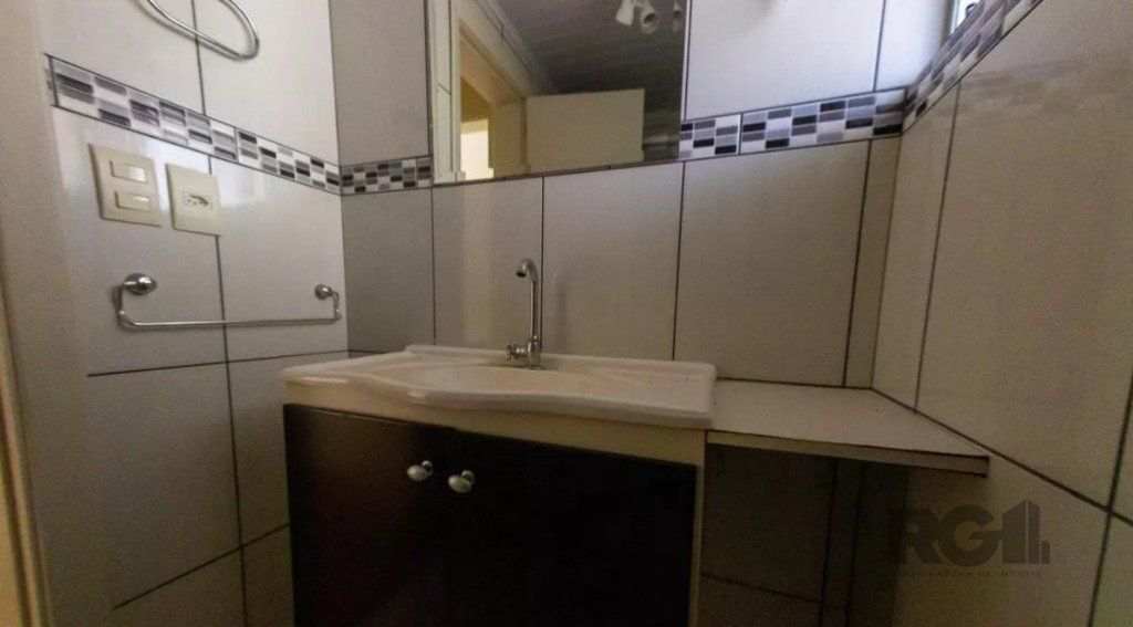 Venda 2 Dormitórios com Suíte — foto 21
