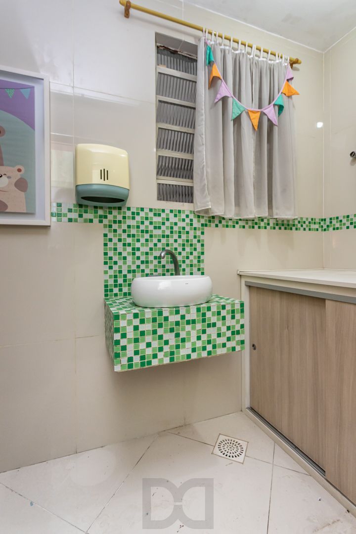 Prédio no bairro Independência com 600m² — foto 10